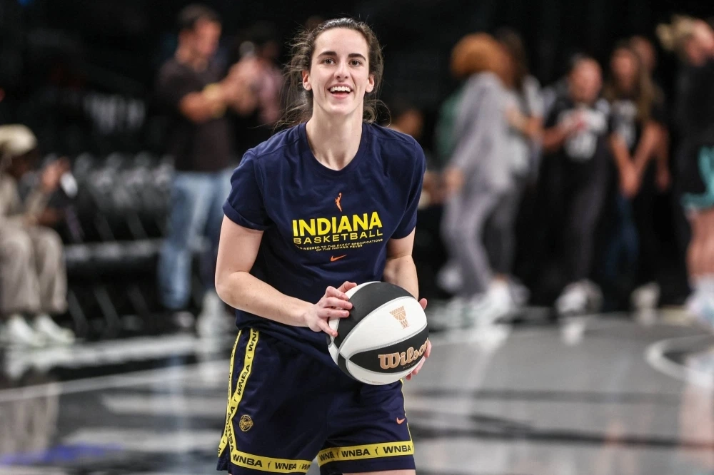 Caitlin Clark has no bitter feelings after being left off U.S. Olympic team - The Japan Times
